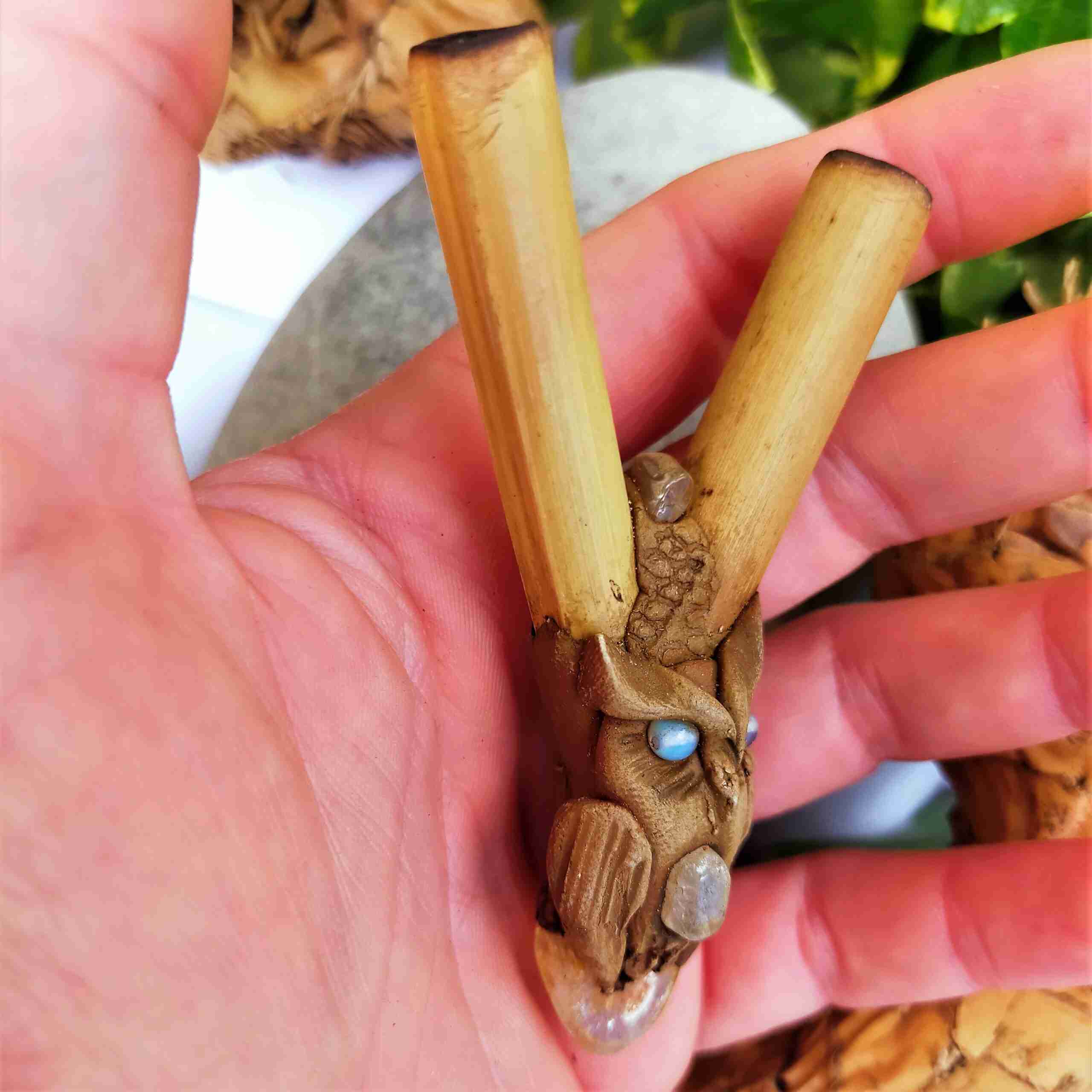 Kuripe Bambu Totem GUFO Amuleto con Pietre potenti Kuripe bambu Totem GUFO Amuleto con Pietre potenti